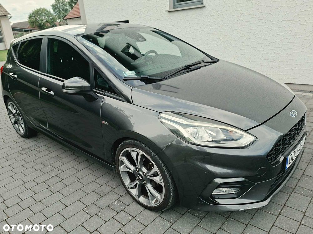 Ford Fiesta - 2
