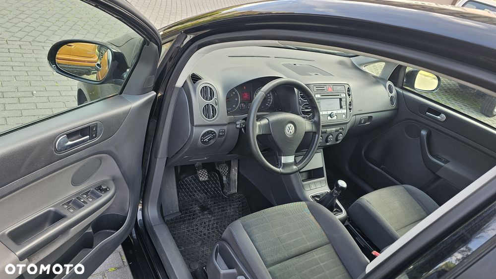 Volkswagen Golf Plus - 9