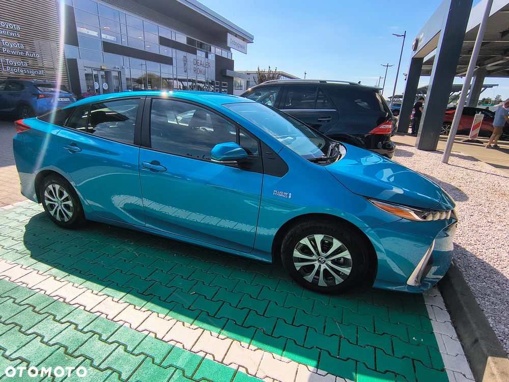 Toyota Prius 1.8 Hybrid Prestige - 2