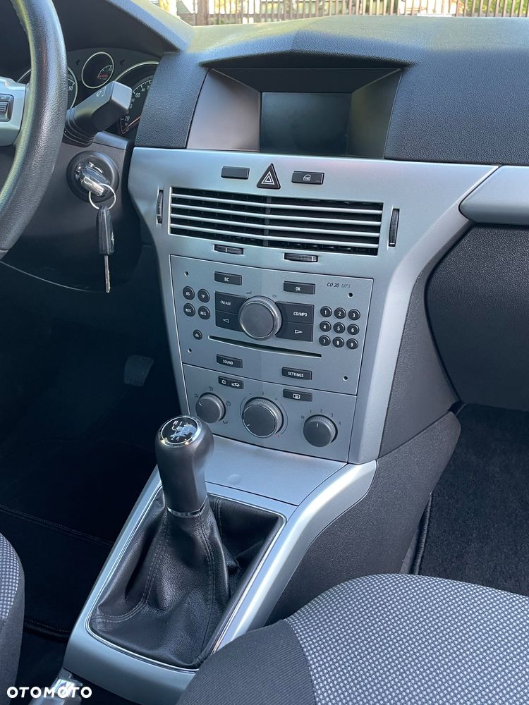 Opel Astra 1.4 Selection - 27