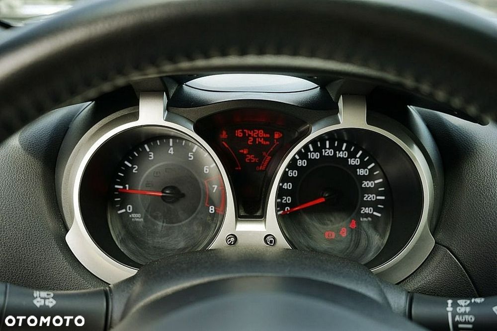 Nissan Juke - 32