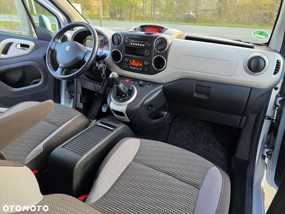 Peugeot Partner Tepee HDi FAP 115 Family - 17