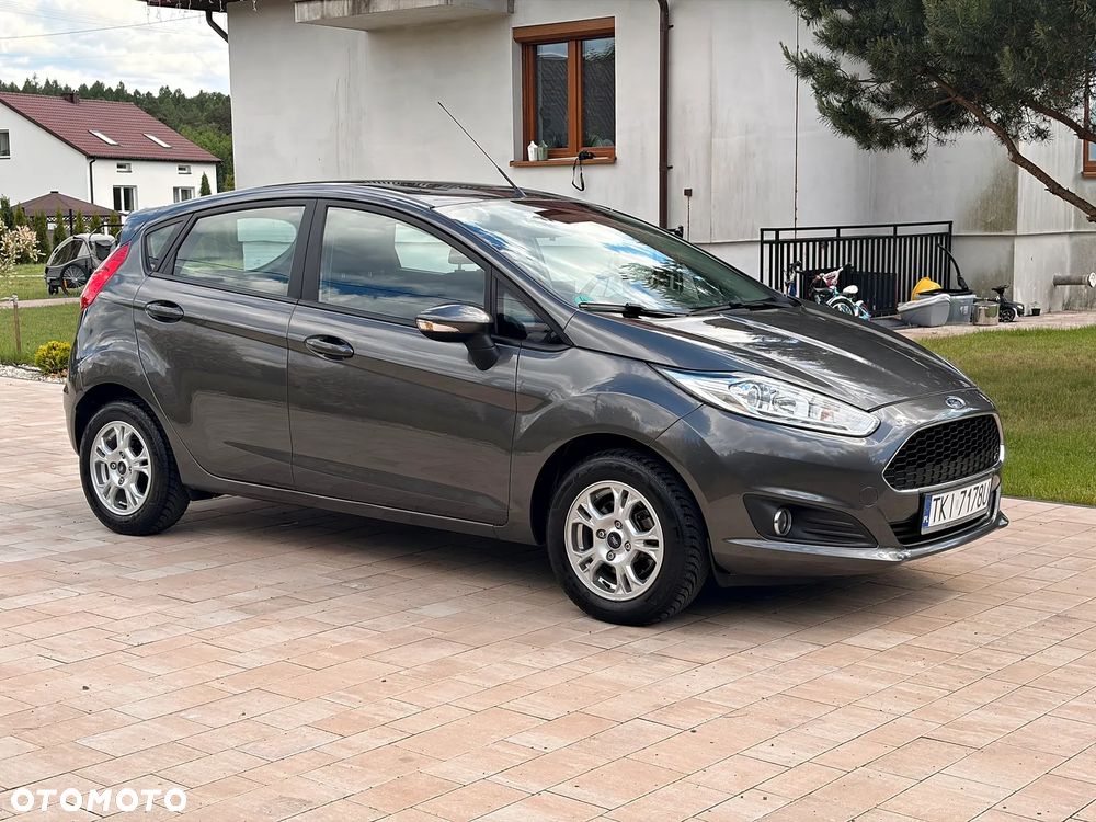 Ford Fiesta 1.25 Champions Edition - 21