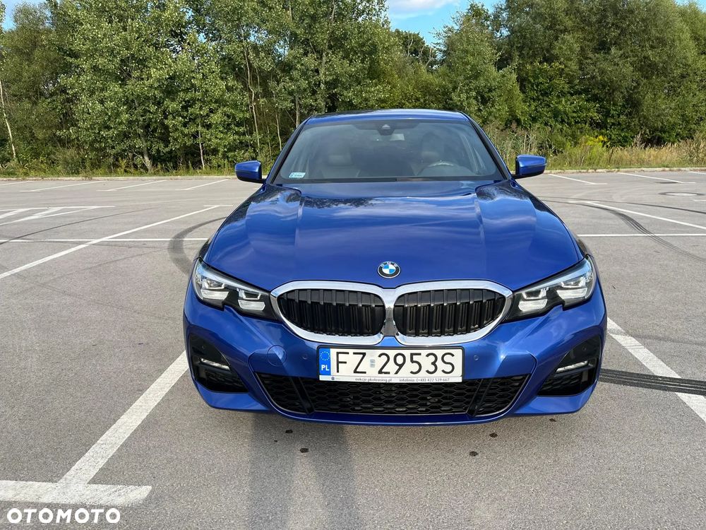 BMW Seria 3 318d M Sport - 2