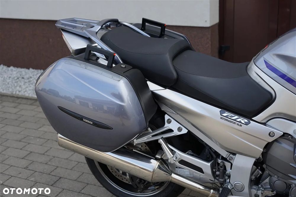 Yamaha FJR - 4