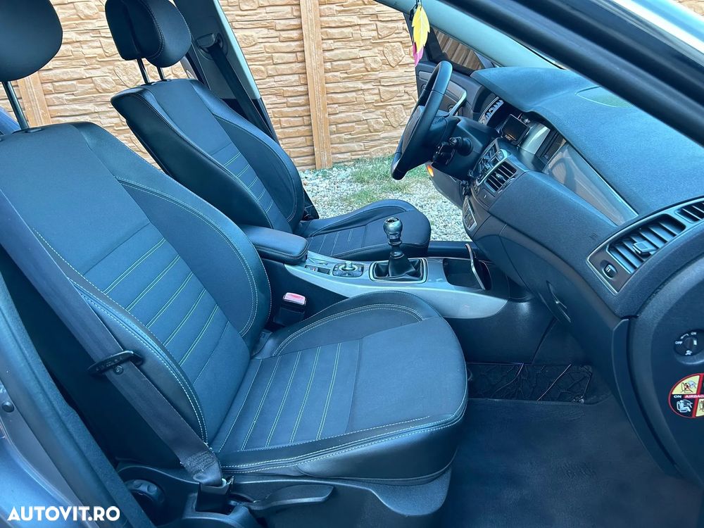 Renault Laguna - 7