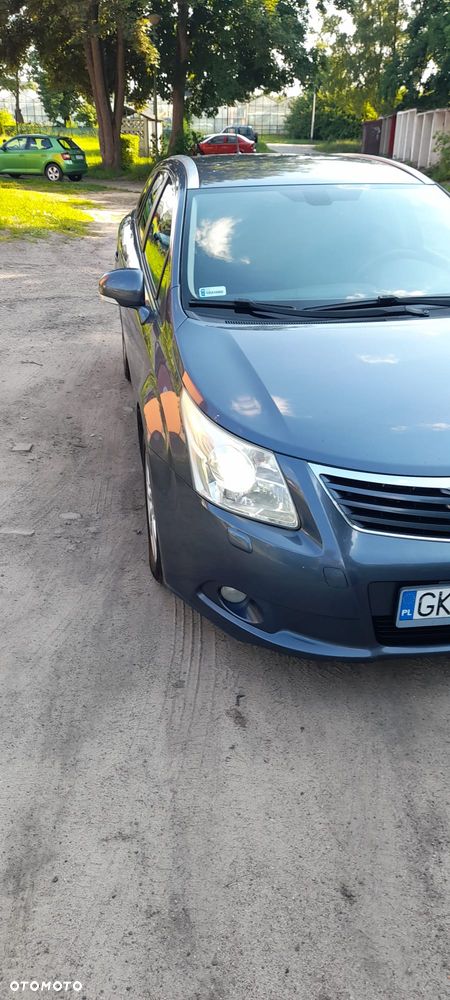 Toyota Avensis 2.2 D-4D Premium - 17