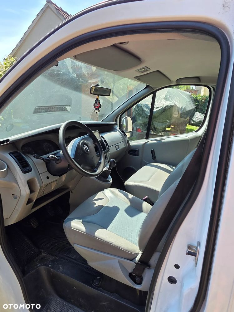 Opel Vivaro - 5