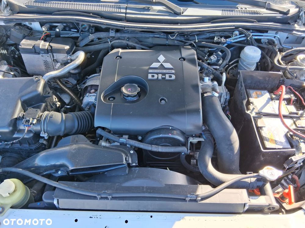 Mitsubishi L200 2.5 DID DC Intense - 16