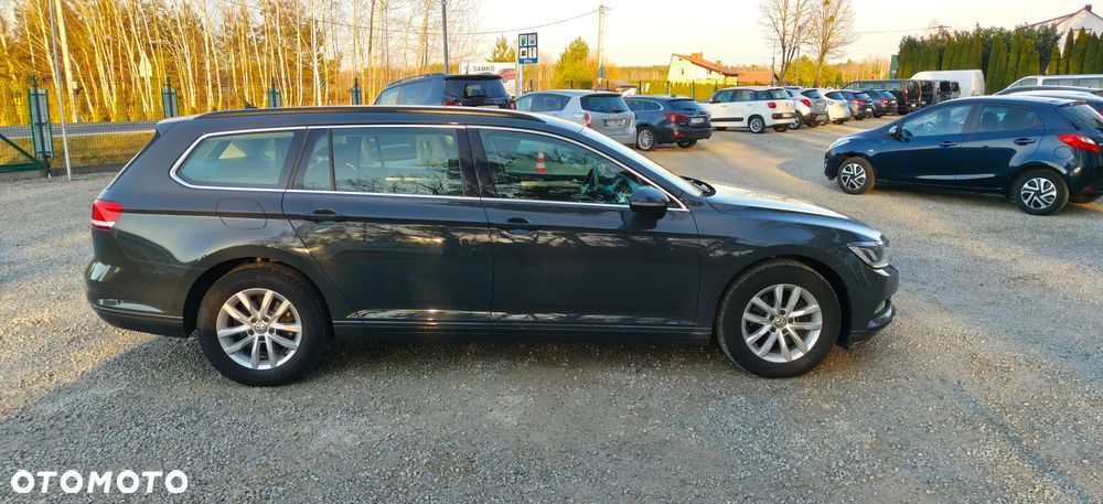 Volkswagen Passat 2.0 TDI SCR DSG Comfortline - 6