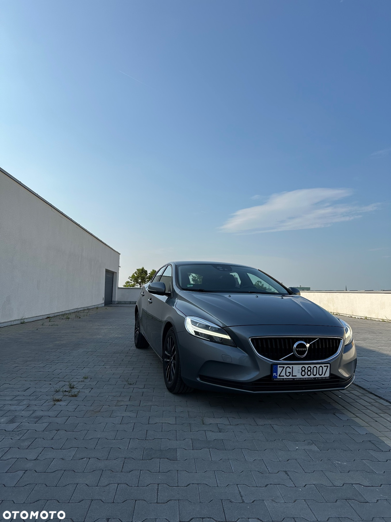 Volvo V40 D2 Drive-E Summum - 2