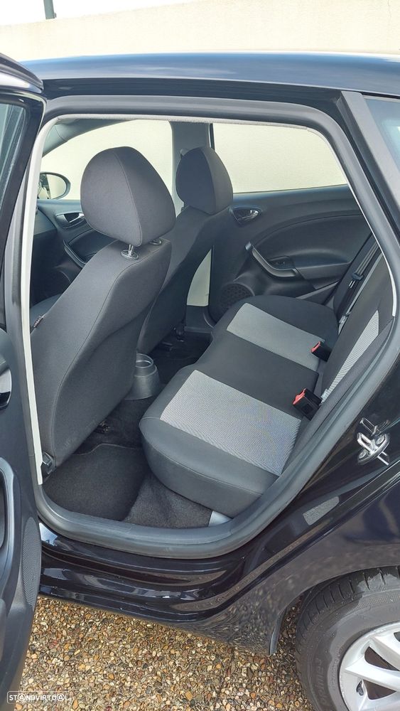 SEAT Ibiza 1.0 Reference - 11