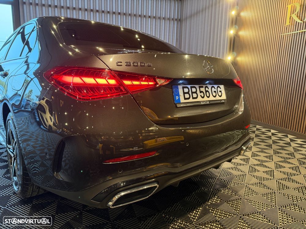 Mercedes-Benz C 300 e AMG Line - 11