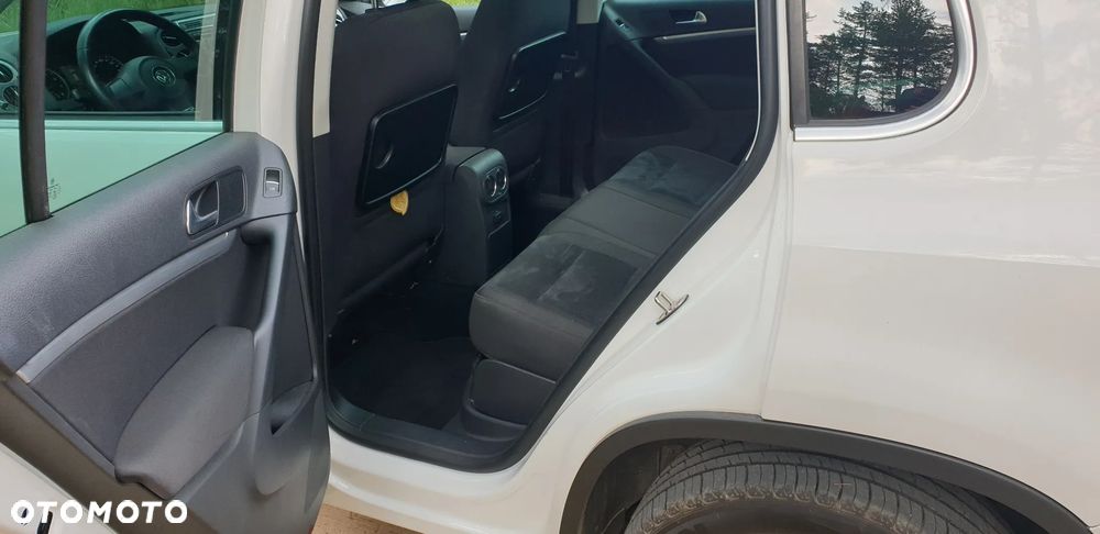 Volkswagen Tiguan 2.0 TSI 4Motion Track & Field - 15