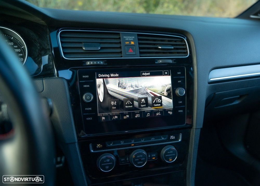 VW Golf 2.0 TSi GTi - 32