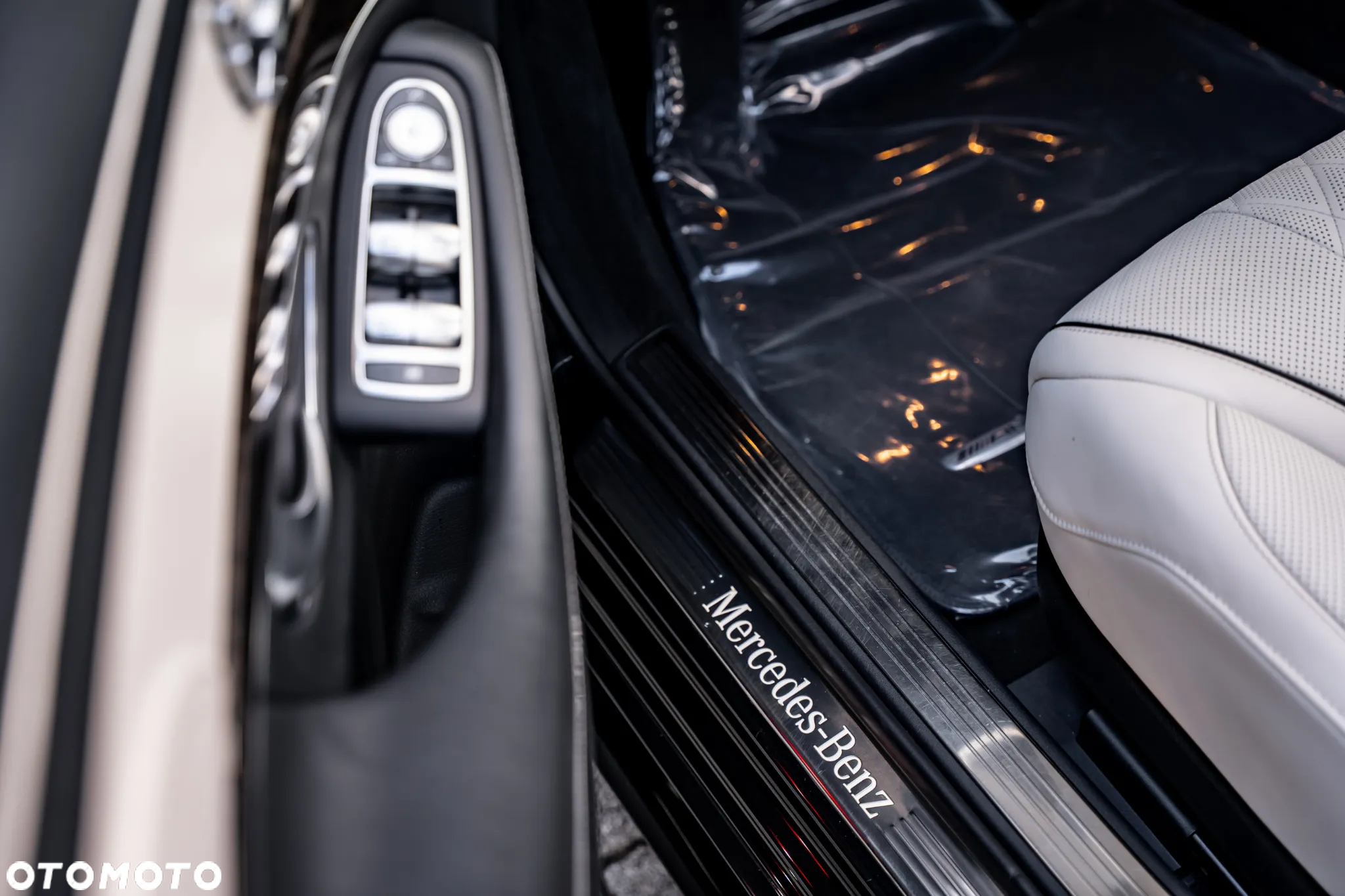Mercedes-Benz Klasa S 450 4Matic L 9G-TRONIC - 27