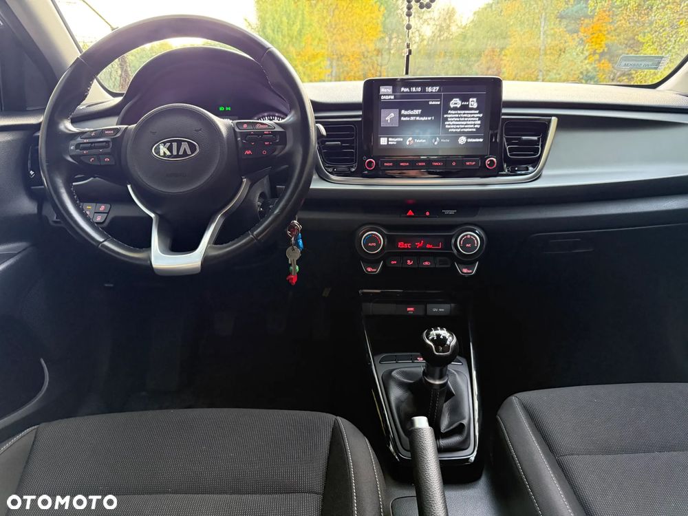 Kia Rio 1.2 L - 11
