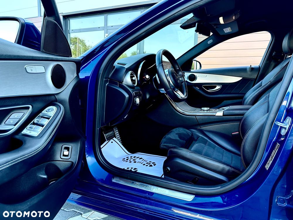 Mercedes-Benz Klasa C 220 d 9G-TRONIC AMG Line - 25