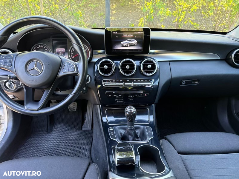 Mercedes-Benz C 180 - 9