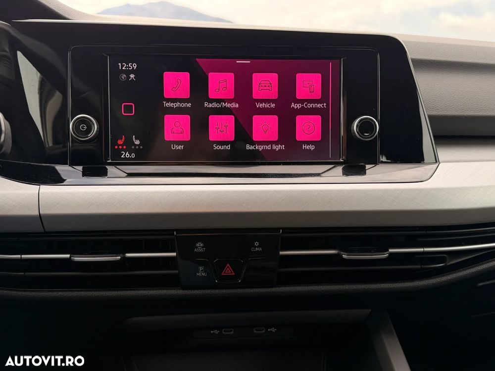 Volkswagen Golf - 23