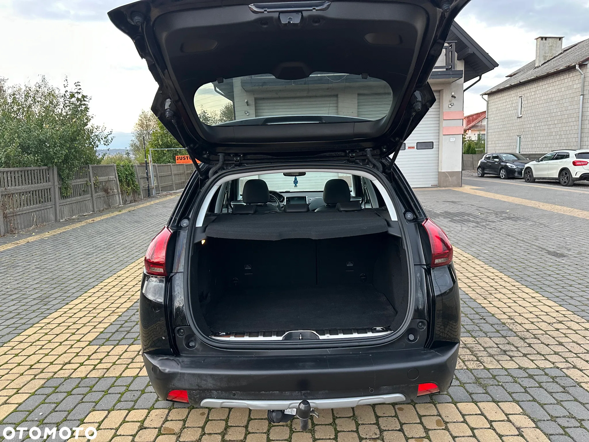 Peugeot 2008 1.6 BlueHDi Crossway - 13
