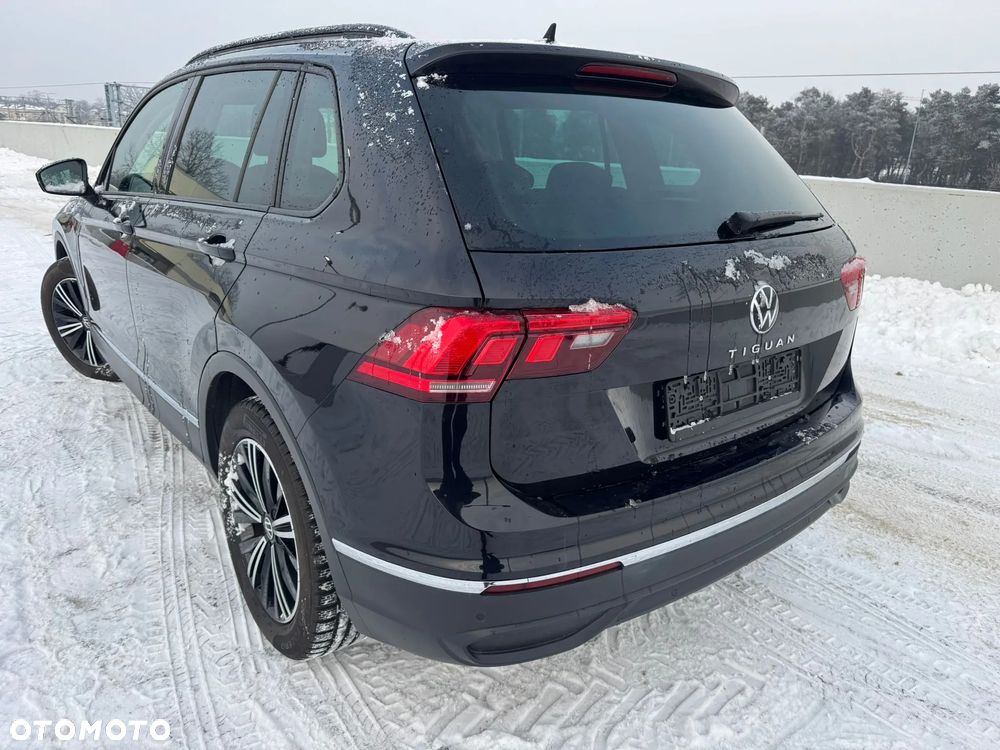 Volkswagen Tiguan 2.0 TDI SCR 4Mot Elegance DSG - 27