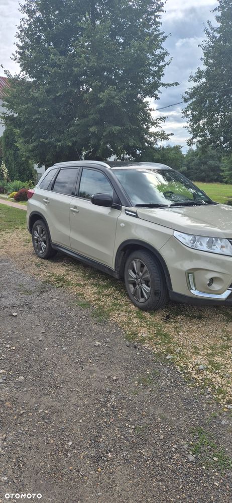 Suzuki Vitara 1.4 Boosterjet Elegance 4WD - 3