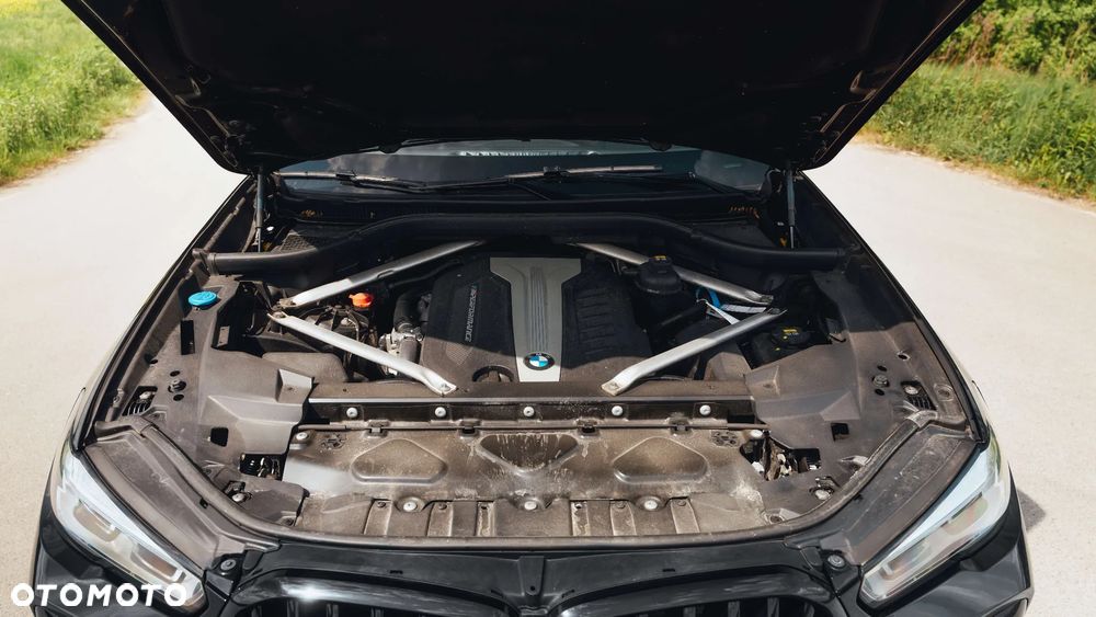 BMW X6M M50d - 13