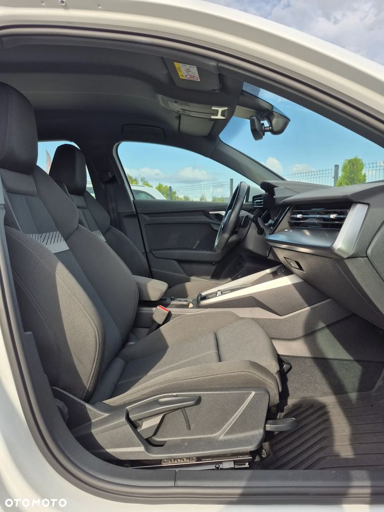 Audi A3 Sportback - 33