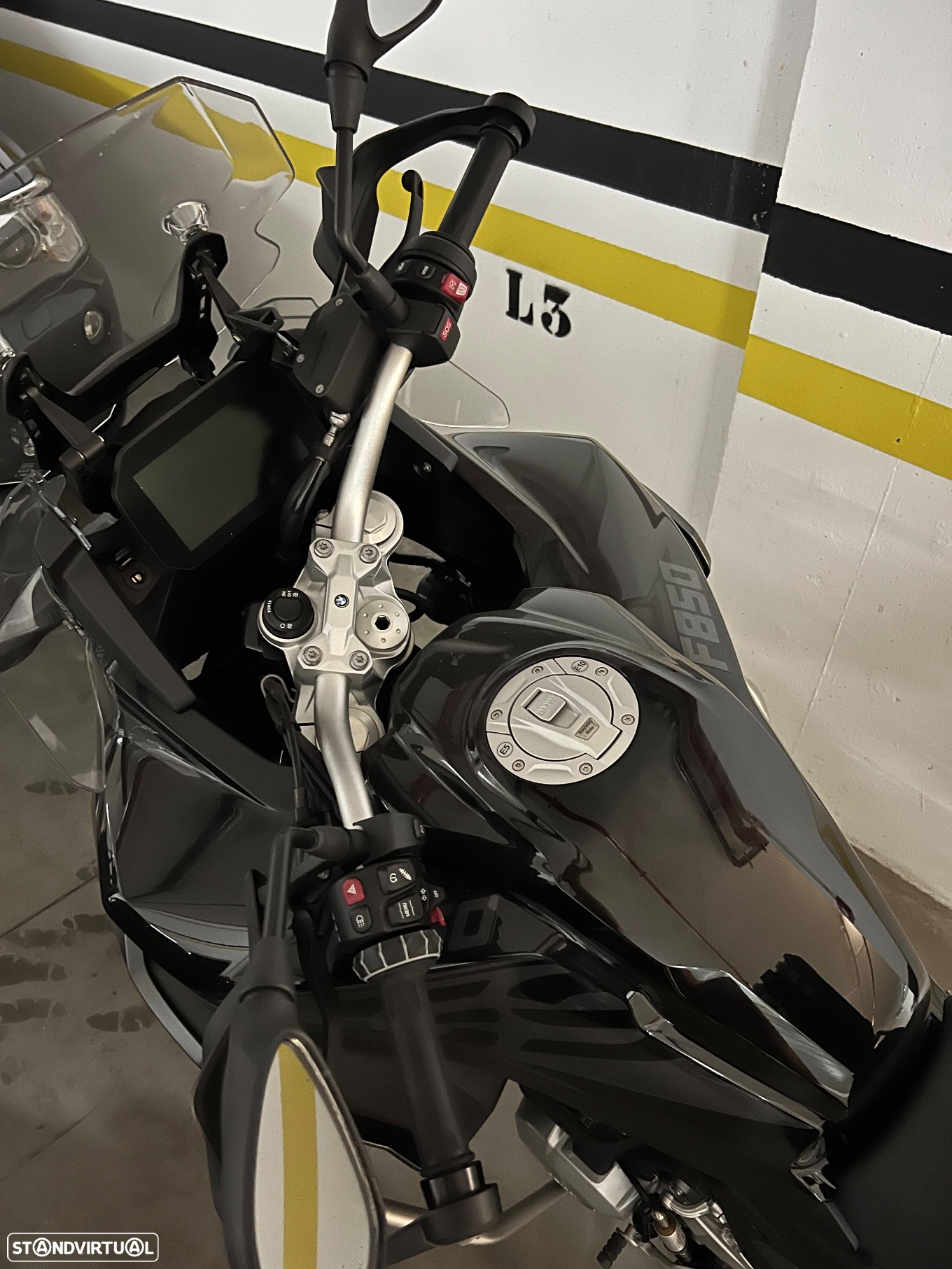 BMW F 850 GS Adventure Triple Black - 4