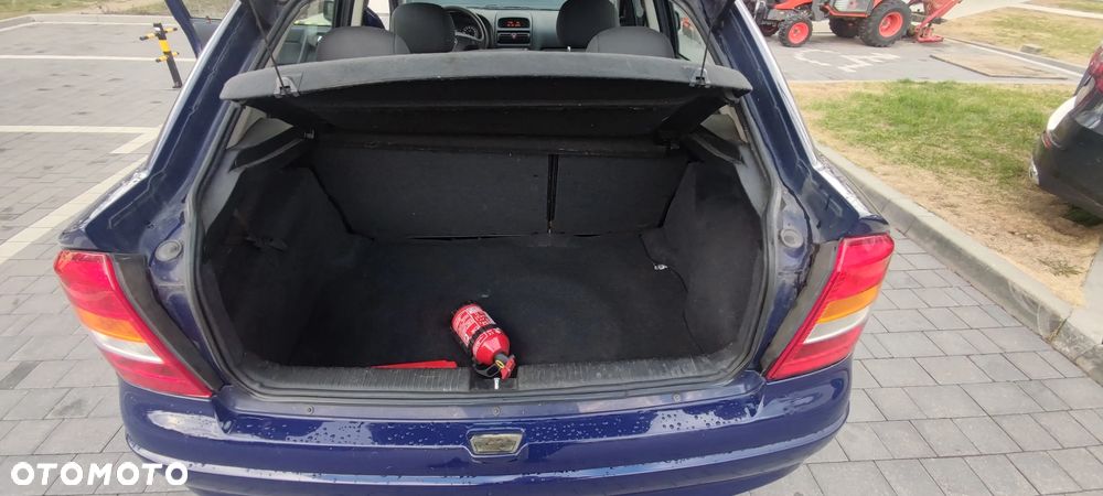 Opel Astra 1.4 - 23