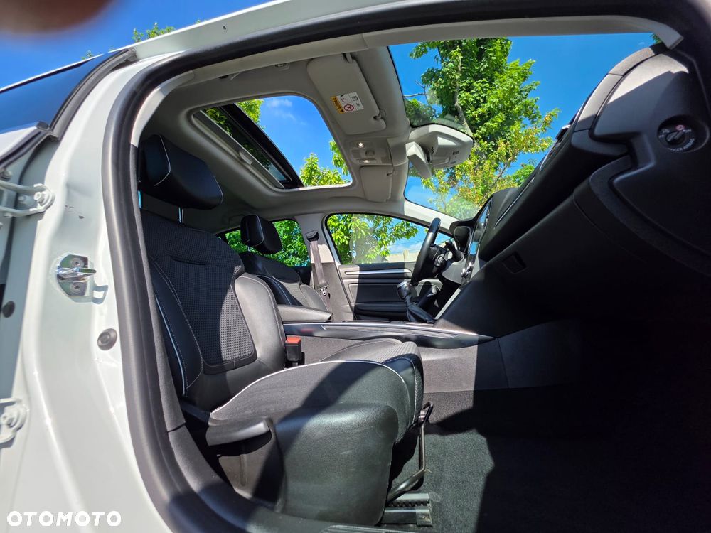 Renault Megane ENERGY dCi 130 BOSE EDITION - 2