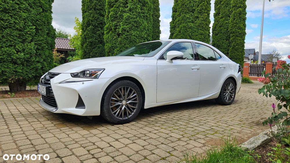 Lexus IS 200t Elegance - 9