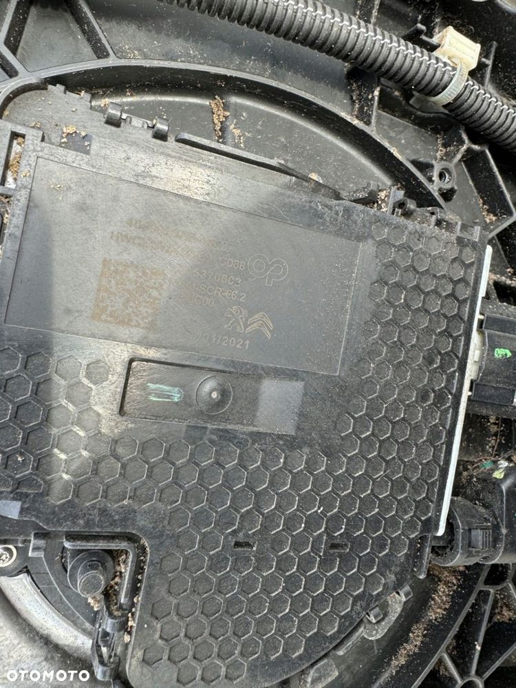 Jumper Boxer 2,2 E6 19-21 zbiornik ADBLUE 4099029AE - 2