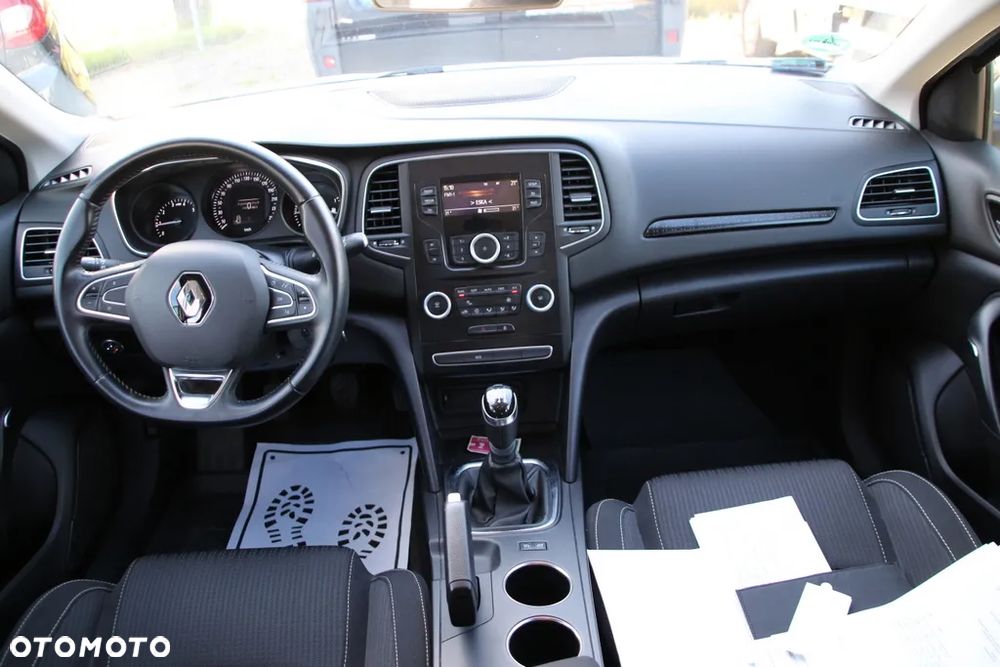Renault Megane 1.6 SCe Limited - 21