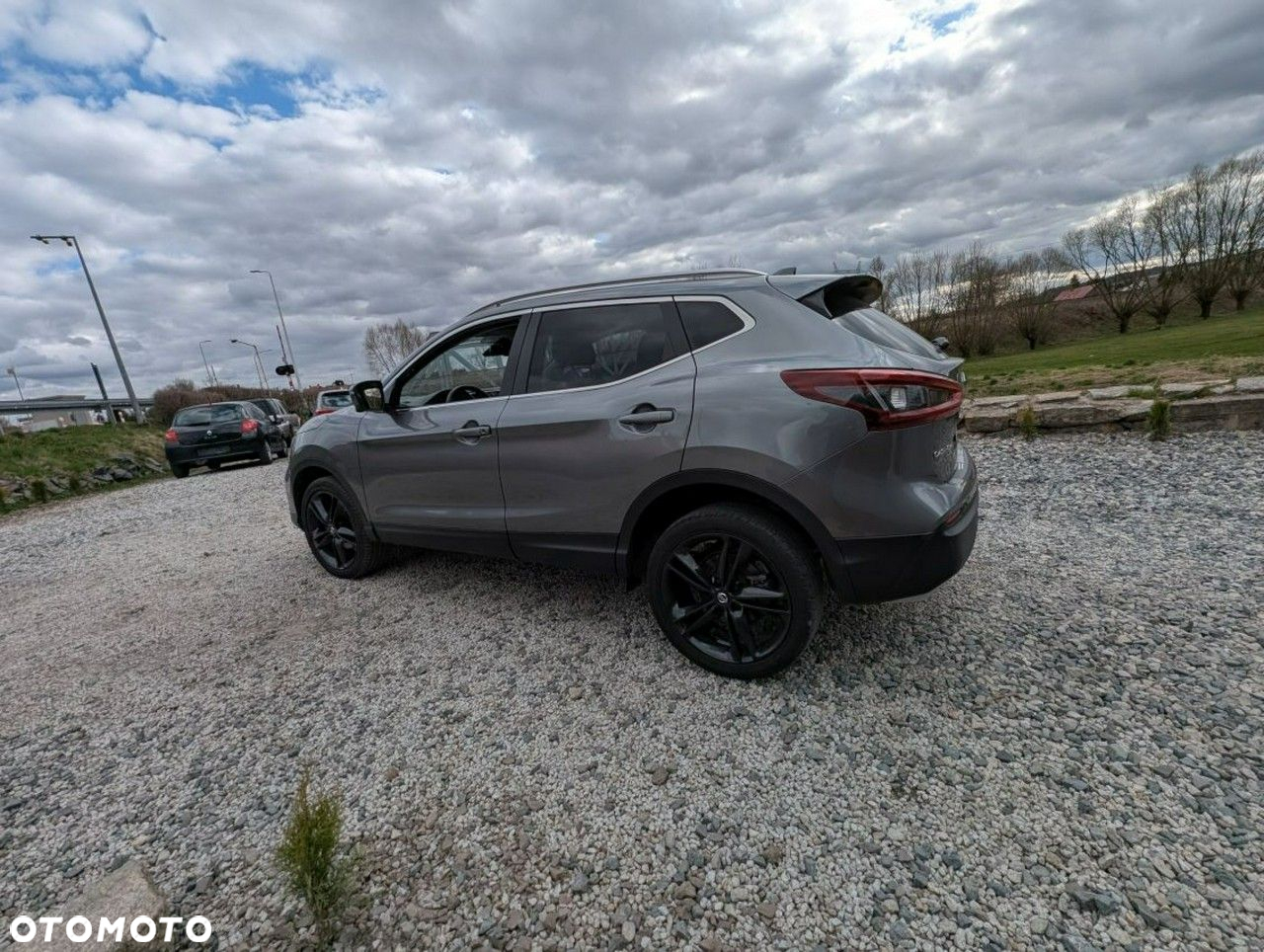 Nissan Qashqai - 10