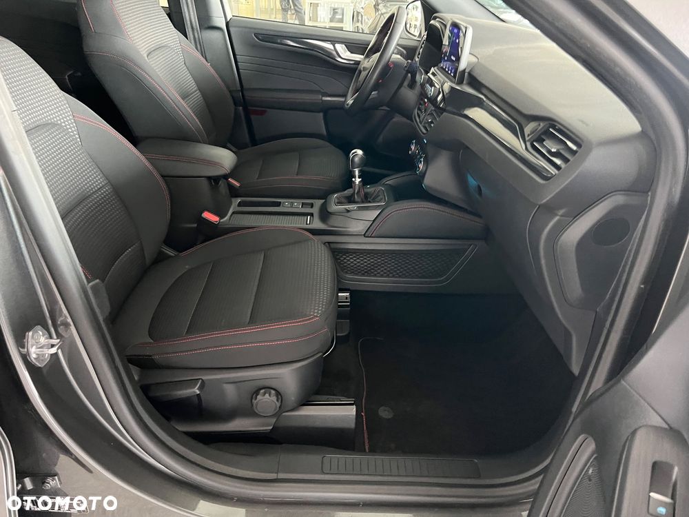 Ford Kuga 1.5 EcoBoost FWD ST-Line - 40