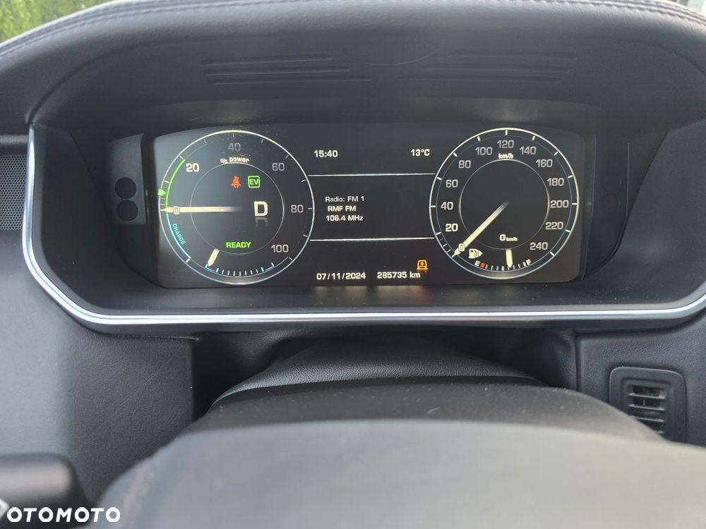 Land Rover Range Rover SDV6 Hybrid - 28