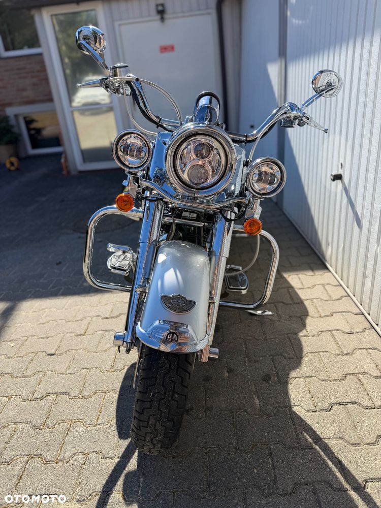 Harley-Davidson Touring Road King - 15