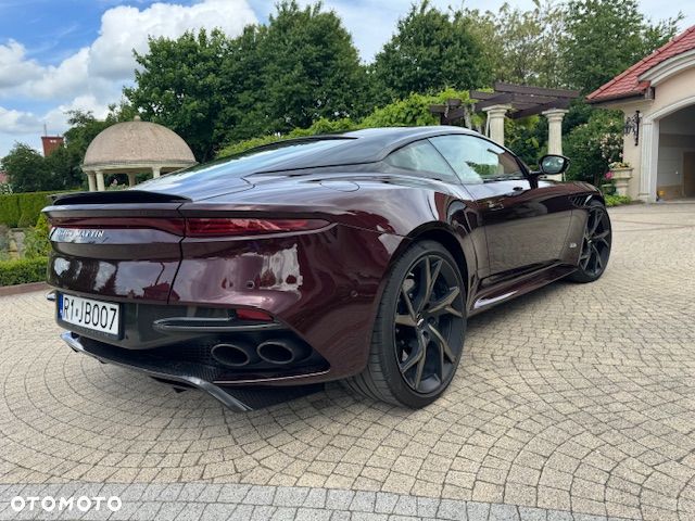 Aston Martin DBS - 4