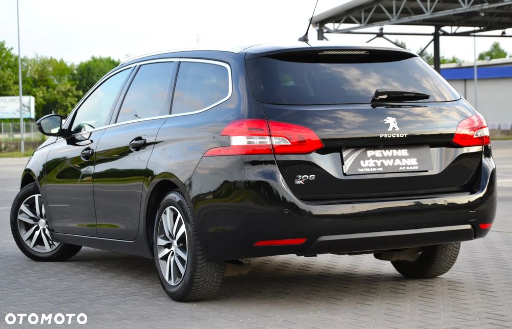 Peugeot 308 BlueHDi 130 EAT8 Stop & Start Allure - 26