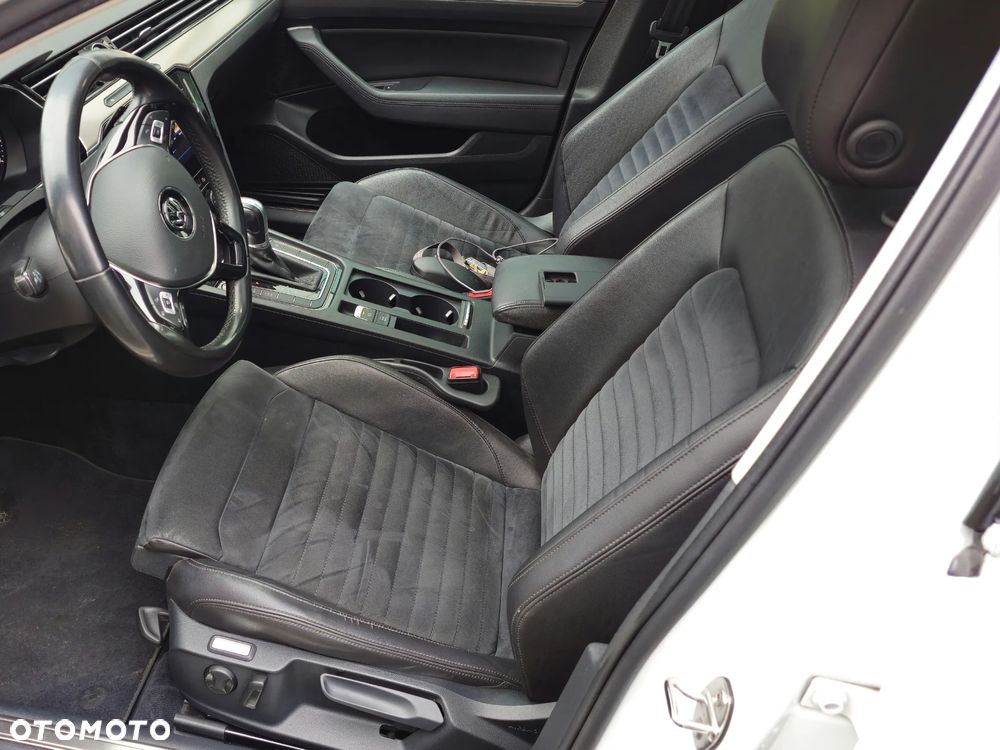 Volkswagen Passat Variant 1.8 TSI BMT Comfortline DSG - 25