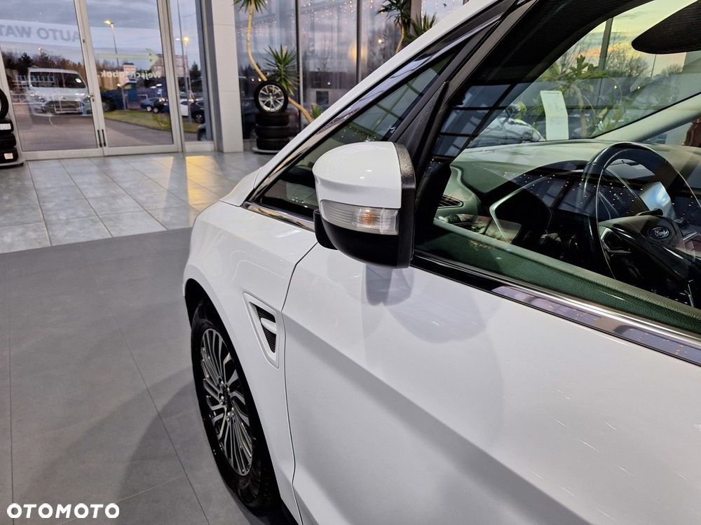 Ford S-Max 2.0 EcoBlue Titanium - 14