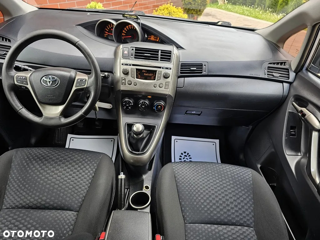 Toyota Verso 1.6 7-Sitzer Life - 28
