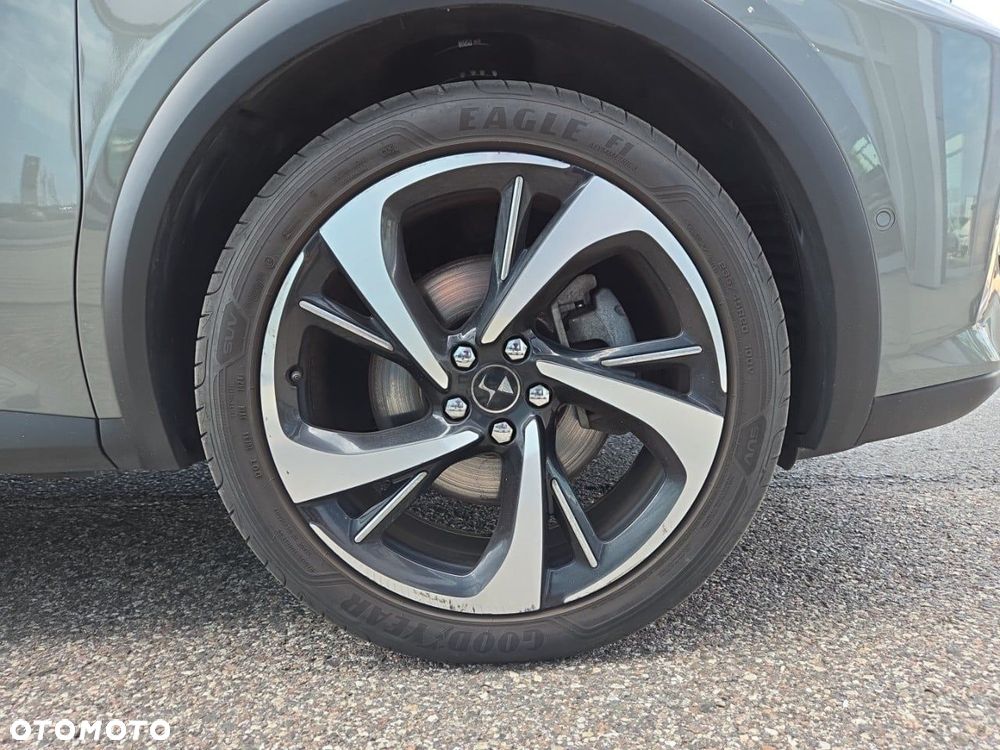 DS Automobiles DS 7 Crossback - 11