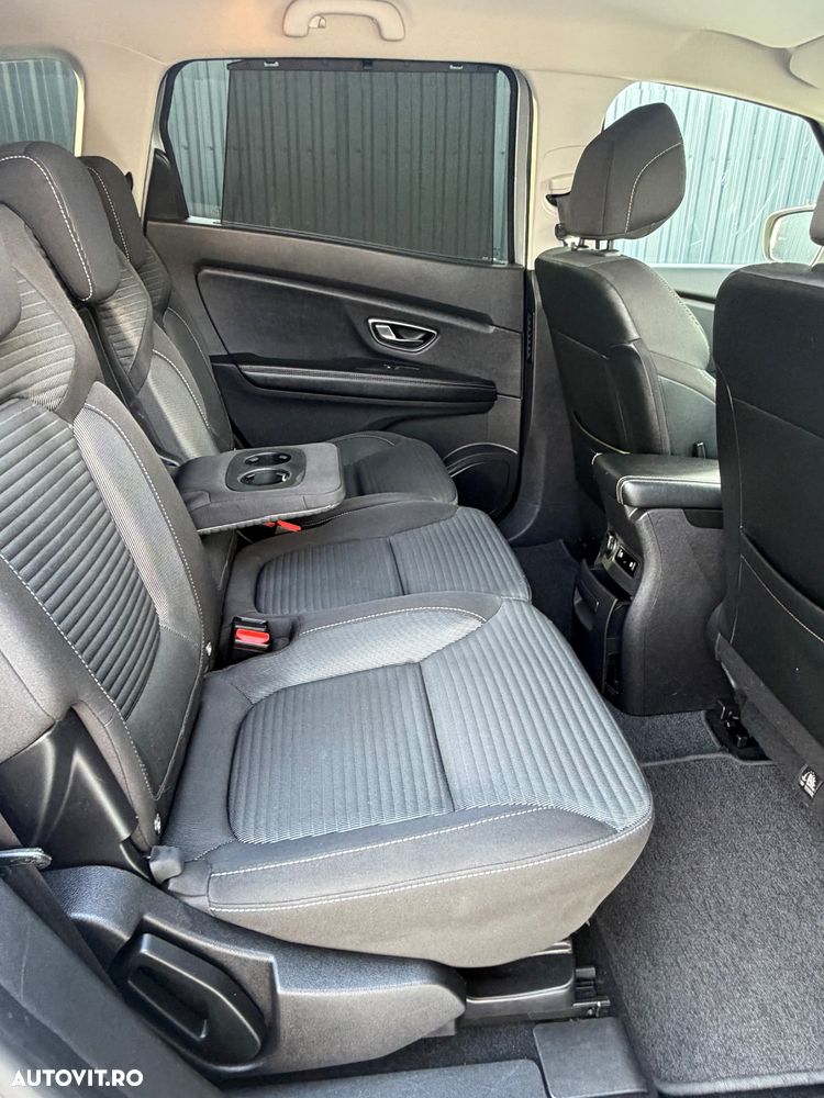 Renault Grand Scenic BLUE dCi 120 BUSINESS EDITION - 10