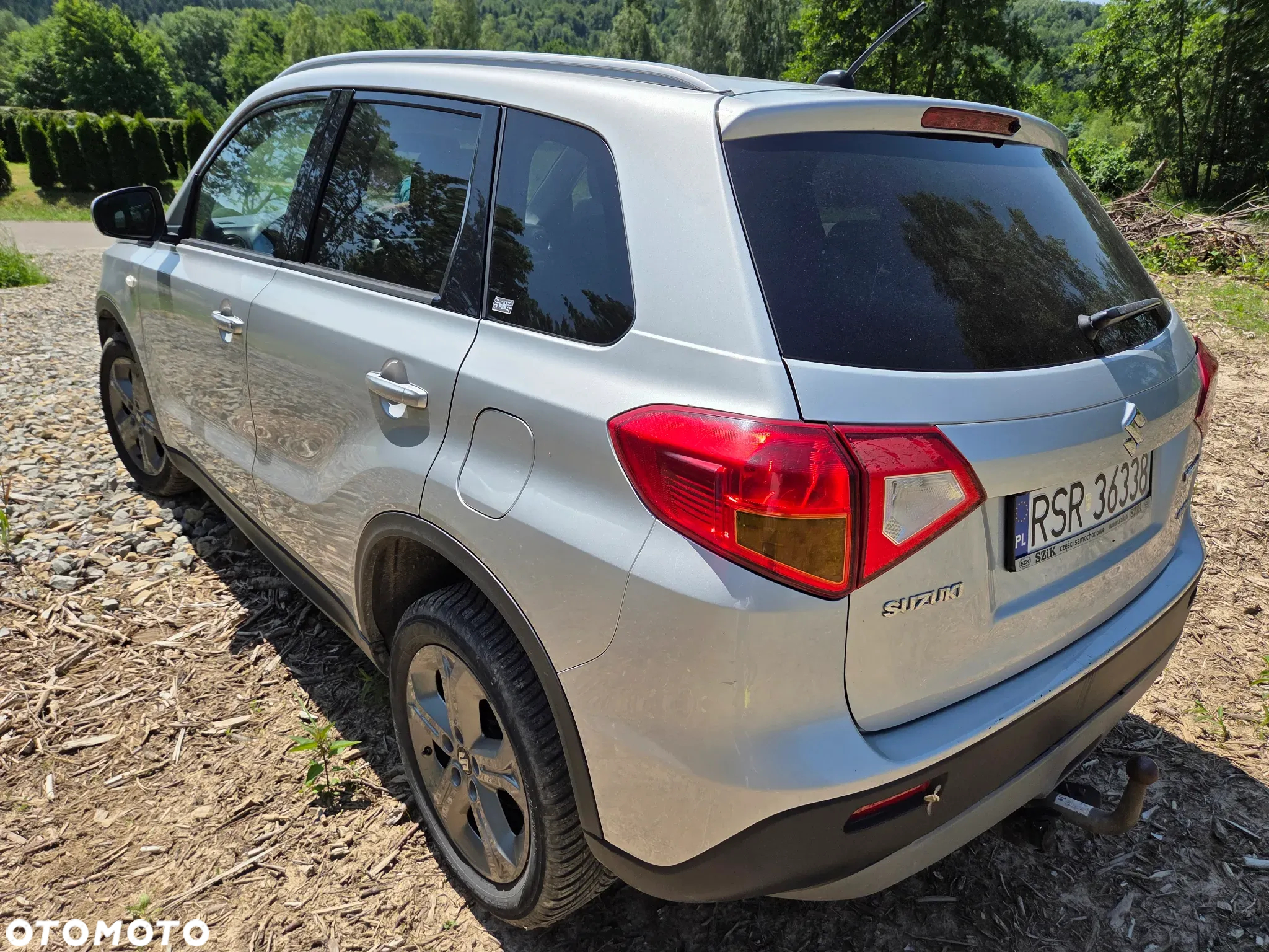 Suzuki Vitara 1.6 DDiS (4x4) Allgrip Comfort - 29