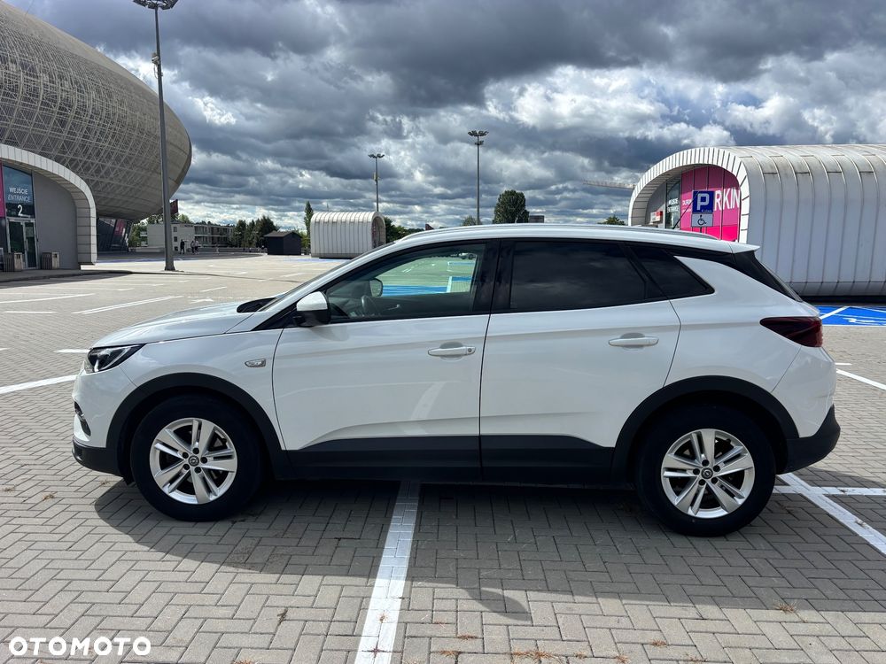 Opel Grandland X 1.2 Start/Stop Business Elegance - 4