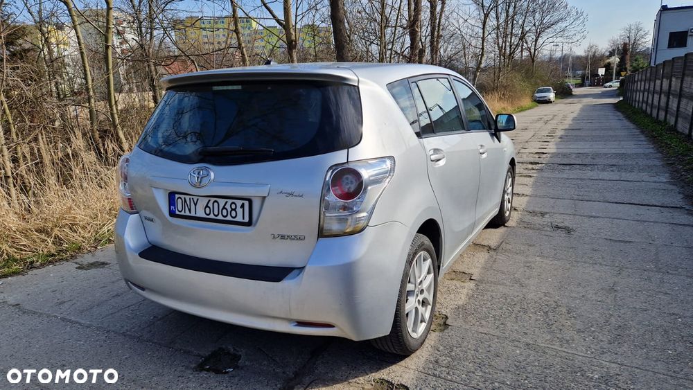 Toyota Verso 2.0 D-4D Executive - 9