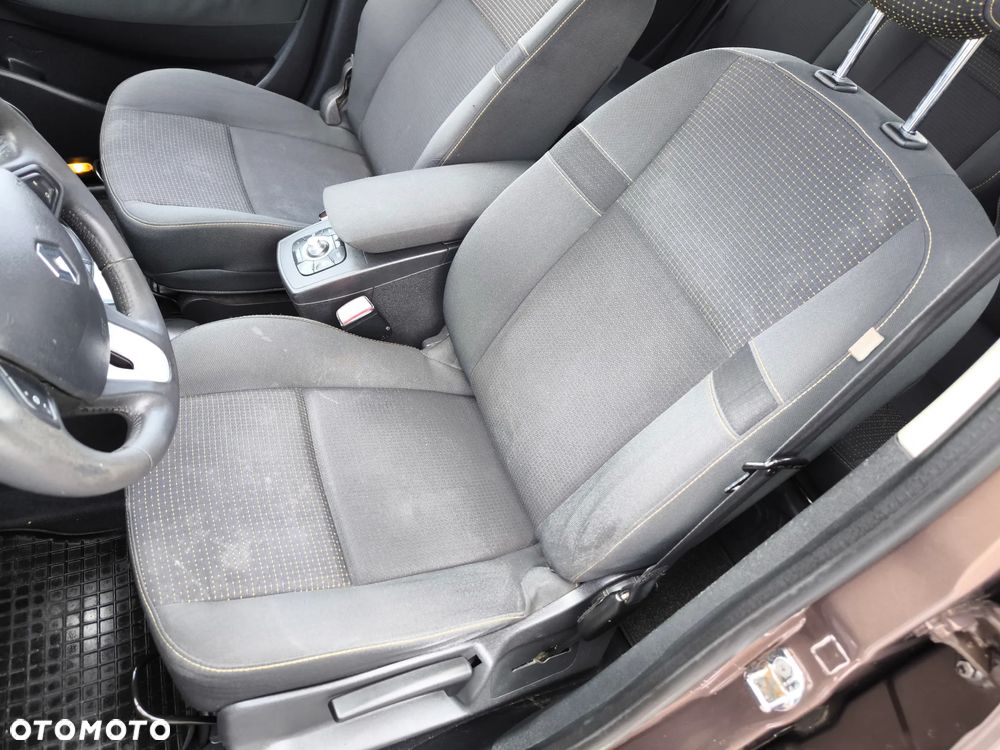 Renault Scenic 2.0 16V 140 CVT Dynamique - 12